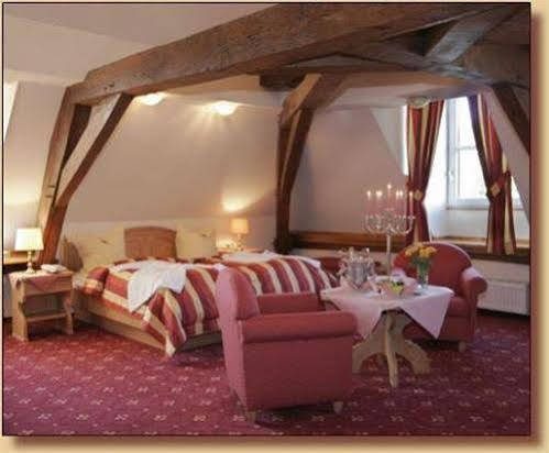 Burg Wassenberg